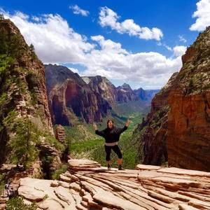 Meet your Posher, Maria